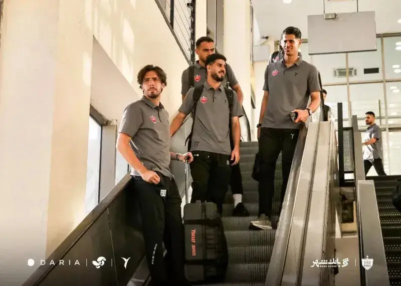 تأثیر تجمع هواداران تراکتور بر آرامش بازیکنان پرسپولیس در شب قبل از بازی