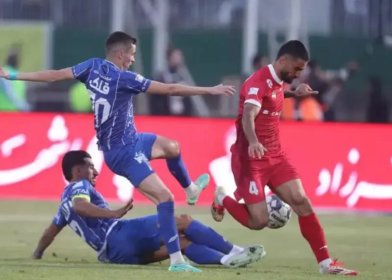 بازیکنان جدید استقلال و پرسپولیس در اولین حضور خود در دربی 107 مشارکت می‌کنند