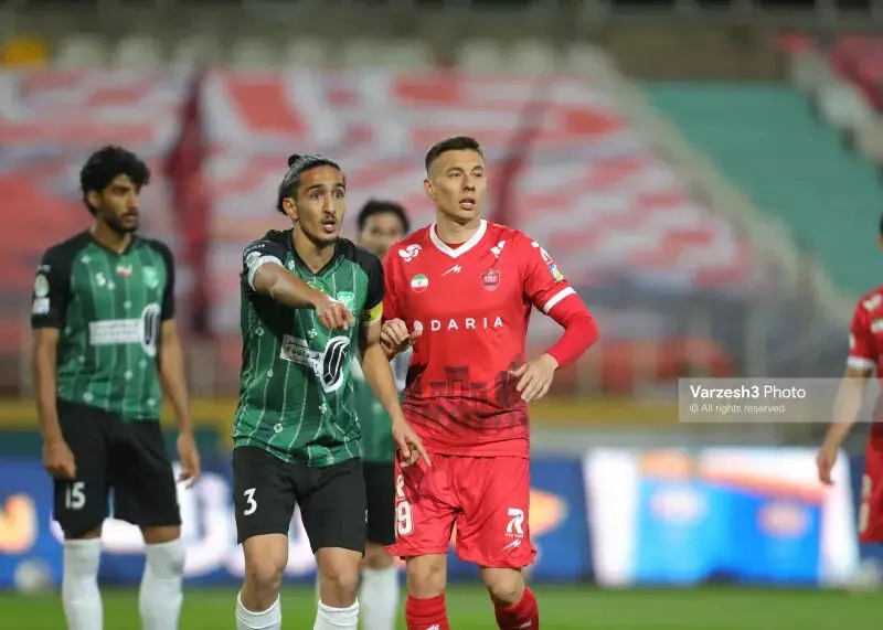 سازمان لیگ پاسخ مثبت پرسپولیس برای برگزاری دیدار با خیبر خرم آباد را نداد