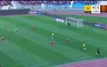 غیبت اشتباه داوری در اعلام پنالتی و شادی پرسپولیسی‌ها